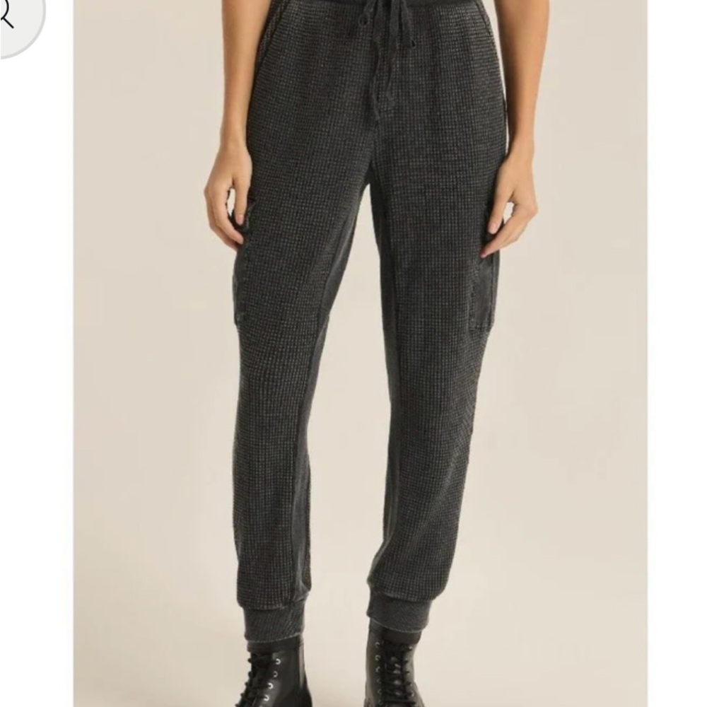 Z Supply cargo  Black Jogger Pants